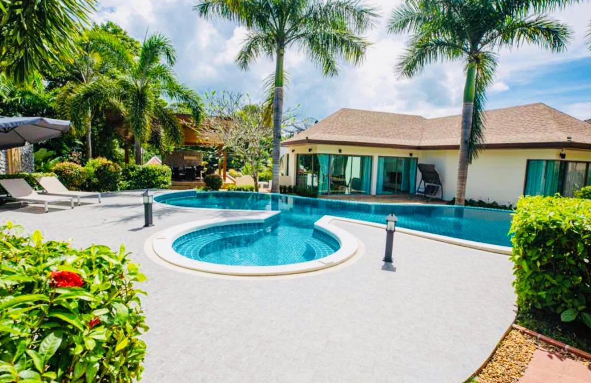 Poly Villa Naya 3 Rawai Exterior photo